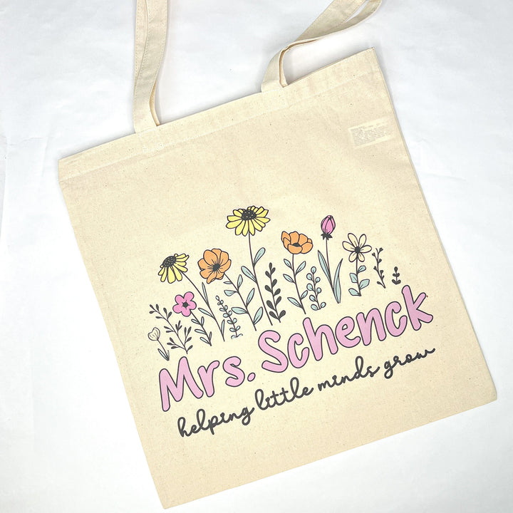 Personalized Teacher Tote Bag | Helping Little Minds Grow | Design 1